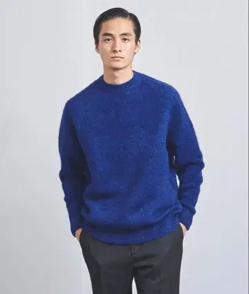 유나이티드 애로우즈 니트 로얄 블루