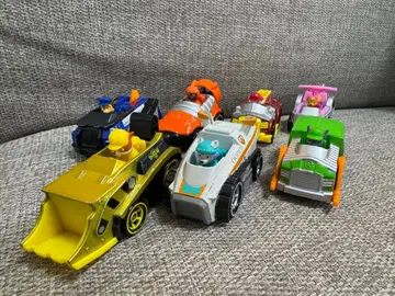 파우 패트롤 다이캐스트 비클 세트 + 체이스 피규어