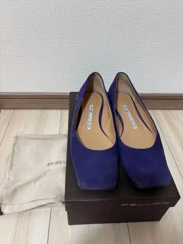 PELLICO 퍼플 블루 플랫슈즈 1회 사용