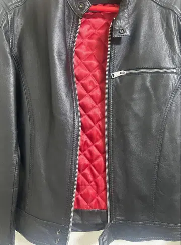 REPLAY 블랙 가죽 자켓 퀼팅 안감