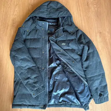 라코스테 고급 다운 80% XL 사이즈 후드 부착 다운 자켓