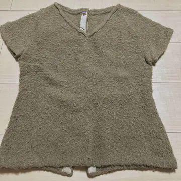 팔라스 팰리스 브라운 V넥 반팔 니트