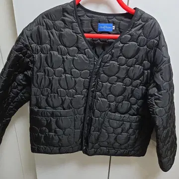 도쿄 디즈니 리조트 퀼팅 자켓 M 사이즈 블랙