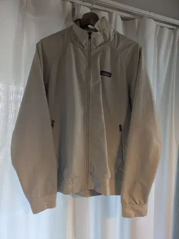 Patagonia 배기 자켓 m 사이즈