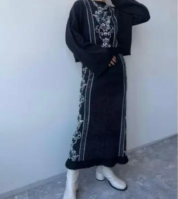 HARE 2P 패턴 니트 셋업 블랙