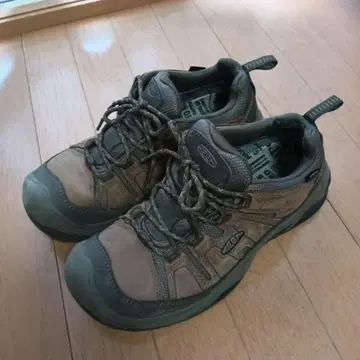 KEEN 킨 트레킹 슈즈 방수 26.5cm