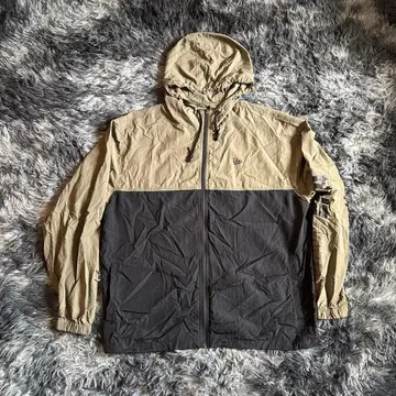 뉴에라 나일론 자켓 XL 베이지 x 블랙 윈드브레이커