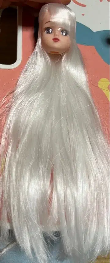 리카짱 인형 본체 화이트 긴 머리