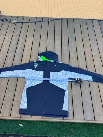 Oakley 후드 부착 방한 윈드 브레이커 네이비