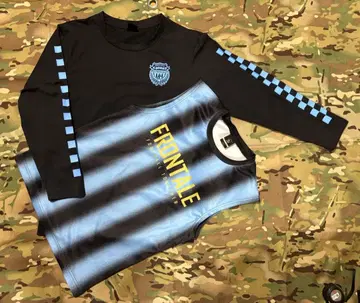 FRONTALE 긴팔 티셔츠와 탱크탑 세트