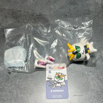유루간 V GUNDAM 피규어