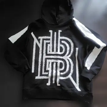 그래픽 프린트 후드티 M 사이즈 닐바렛 좋아하시는 분