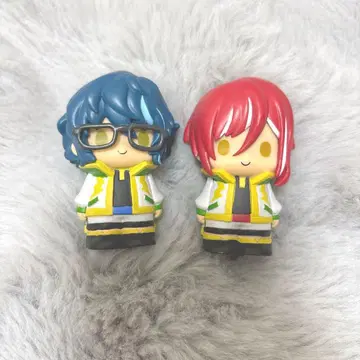 아오바 츠무기 사카사키 나츠메 손가락 인형