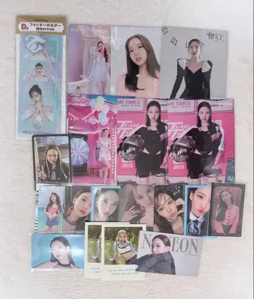 TWICE 나연 트레카 세트 랜덤 포토 키링