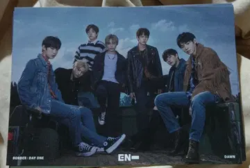 BORDER: DAY ONE 엽서 사이즈 트레이딩 카드