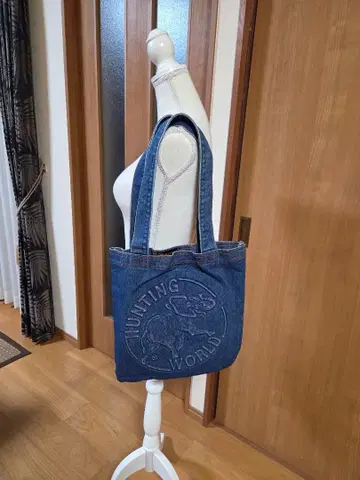 미사용 새상품 HUNTING WORLD 데님 토트백