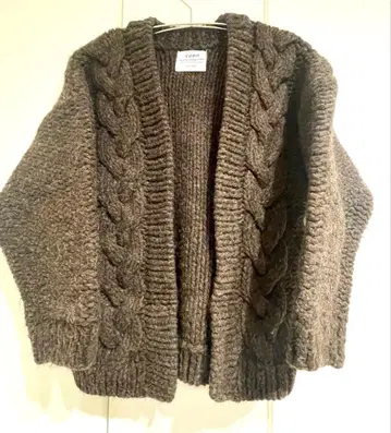 브라운 케이블 짜임 니트 가디건