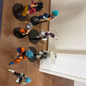 드래곤볼 피규어 세트