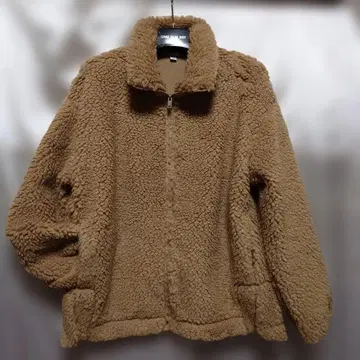 새상품 시착만 한 상품 UNIQLO 보아 플리스 자켓 베이지 XL