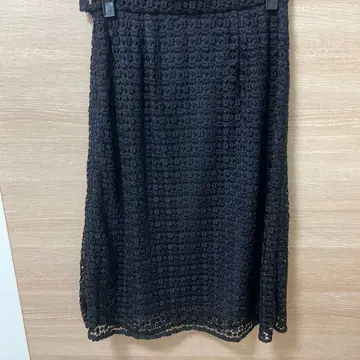 블랙 레이스 마감 롱 스커트