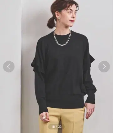 프릴 니트 스웨터 블랙