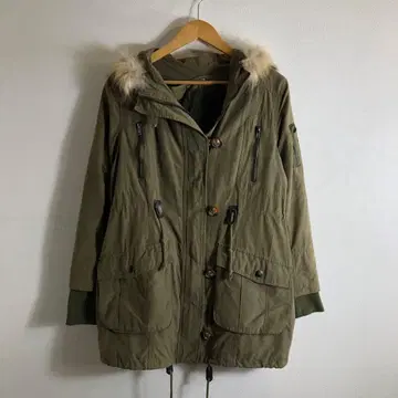 퍼 달린 모즈 코트 카키