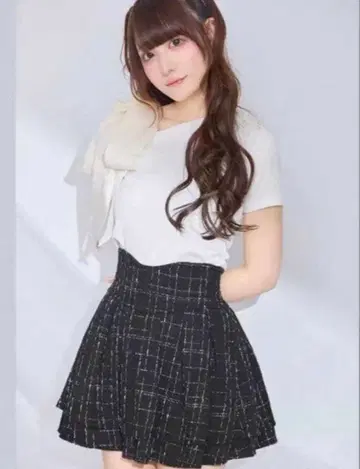 미셸 마카롱 트위드 스커트 슬림 레그 스커트 S 사이즈