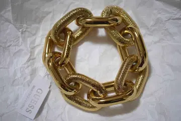 GUESS THE CHAIN Plain&Textured Bracelet