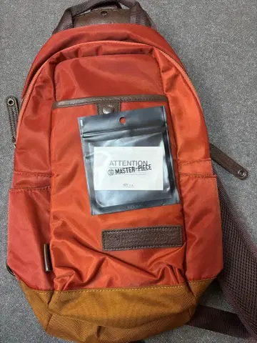 MASTER-PIECE 나일론 바디 백