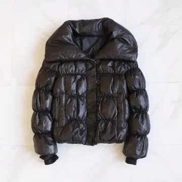 LOUNIE 가죽 쇼트 다운 자켓 N-2B 블랙 광택 Y2K