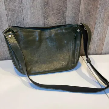 맛있는 가죽 공방 키쿠완샤 가죽 숄더백