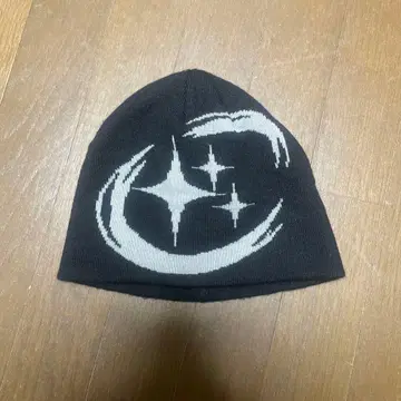 별과 달 그래픽 니트 모자