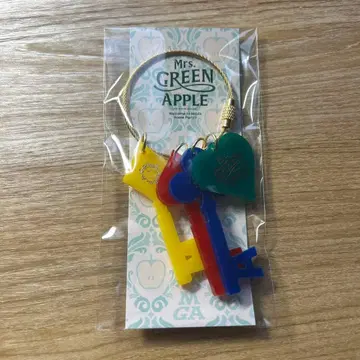 Mrs. GREEN APPLE 열쇠 모양 키링