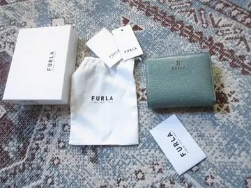 FURLA CAMELIA S 컴팩트 월렛 L ZIP
