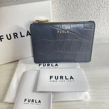 [ FURLA ] 크로커다일 패턴 접이식 지갑 그레이
