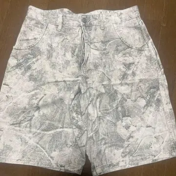 ZARA 화이트 그레이 카모플라쥬 숏팬츠 USA 32