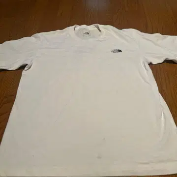 THE NORTH FACE 화이트 T셔츠 L 정품