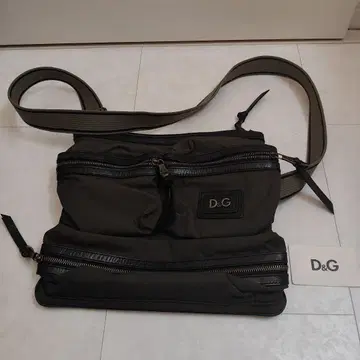 D&G 다크 그레이 숄더백