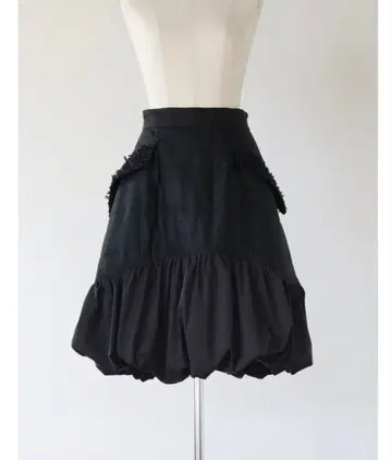 새상품 St.cecilia 마틀라세 스커트 블랙