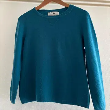 MHL 니트 스웨터