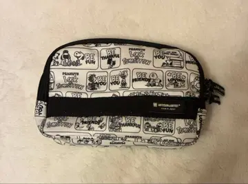 ARTISAN&ARTIST 스누피 파우치