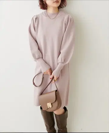 내추럴 꾸뛰르 볼륨 슬리브 니트 원피스