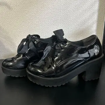 통굽 KUROMI 블랙 통굽 부츠 지뢰계 서브컬쳐 양산형