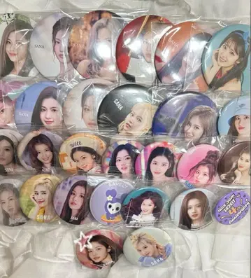 TWICE 사나 캔뱃지 세트