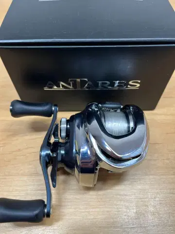 [새상품급] 시마노 19 안타레스 HG 오른손잡이