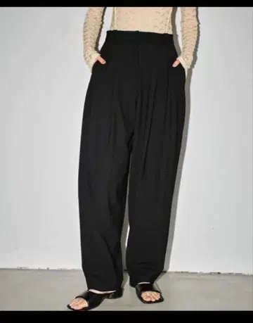 todayful 하이웨스트 턱 트라우저 38