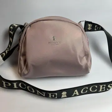 피코네 숄더백