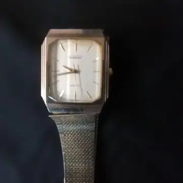 SEIKO 쿼츠 메쉬 밴딩 시계