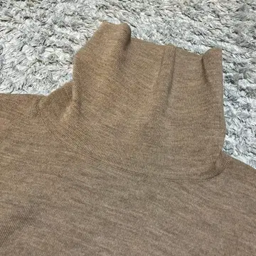 BEAUTY&YOUTH 풀니들 터틀넥 니트 프리 사이즈