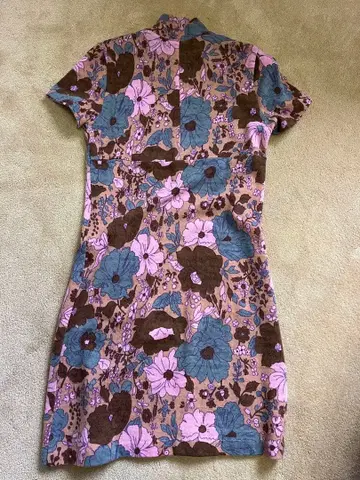 ZUCCA 레트로 꽃무늬 반팔 무릎 기장 원피스